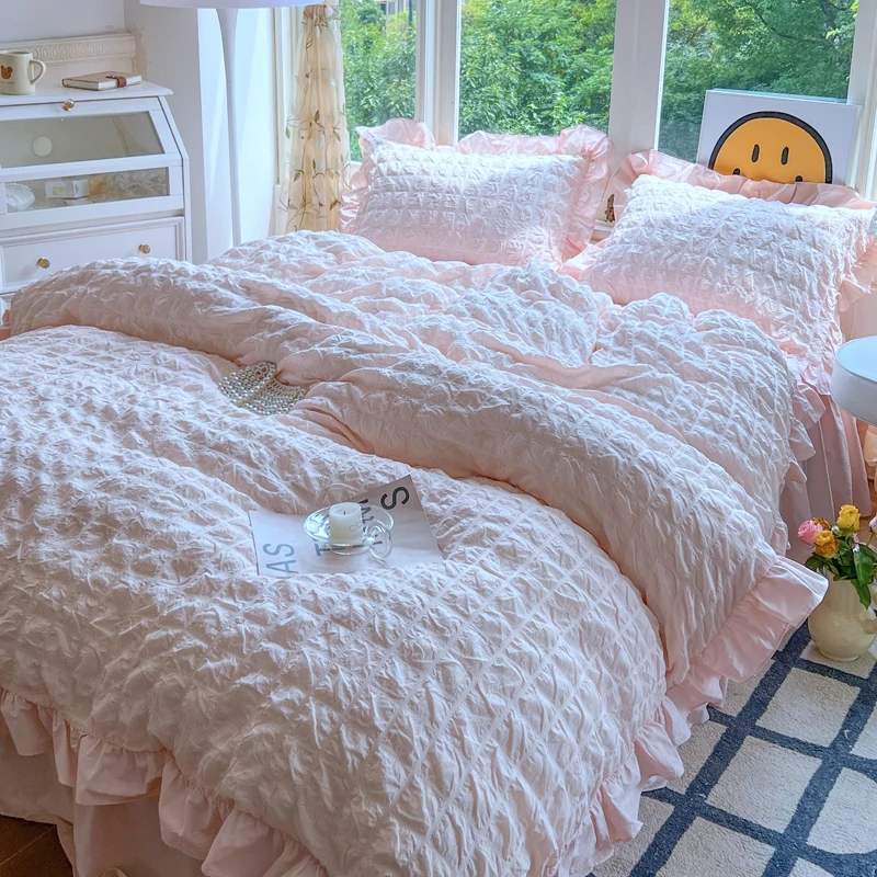 Princess Style Lace Ruffles Bedding Set Skin-friendly Soft Seersucker Duvet Cover Set Bed Sheet Or Bed Skirt Pillowcases